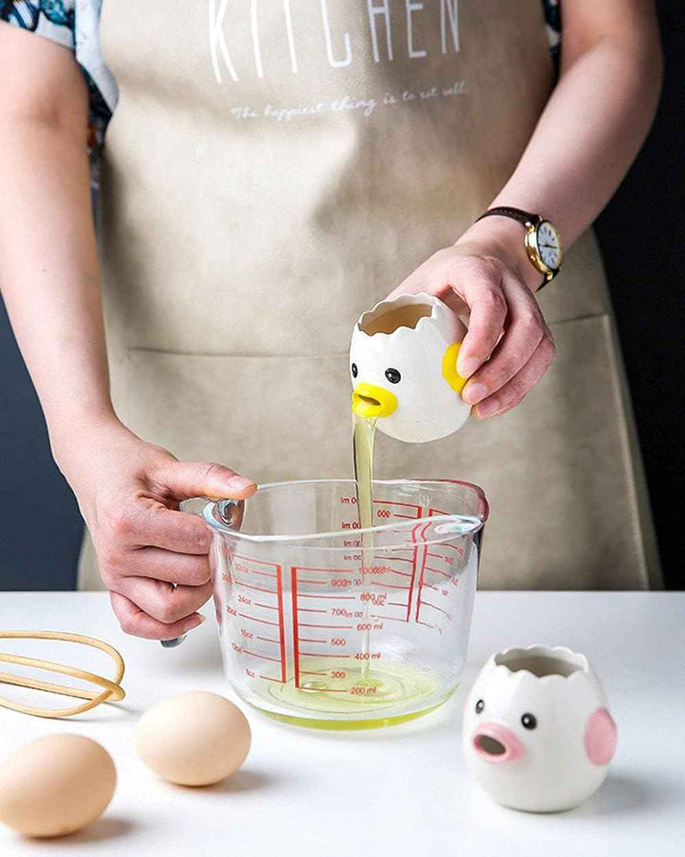 LuoCoCo Cute Egg Separator, Ceramic, Dishwasher Safe, Practical Household Kitchen Gadget Baking Assistant Tool, Yellow