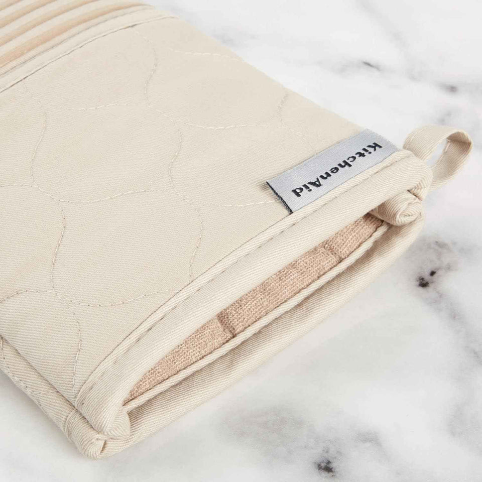 KITCHENAID Quilted Cotton Terry Cloth Oven Mitt, Pot Holder, Kitchen Towel 4-Pack Set, Heat Resistant, Silicone Grip, 16"x26", 7"x13" & 7"x10", Milkshake
