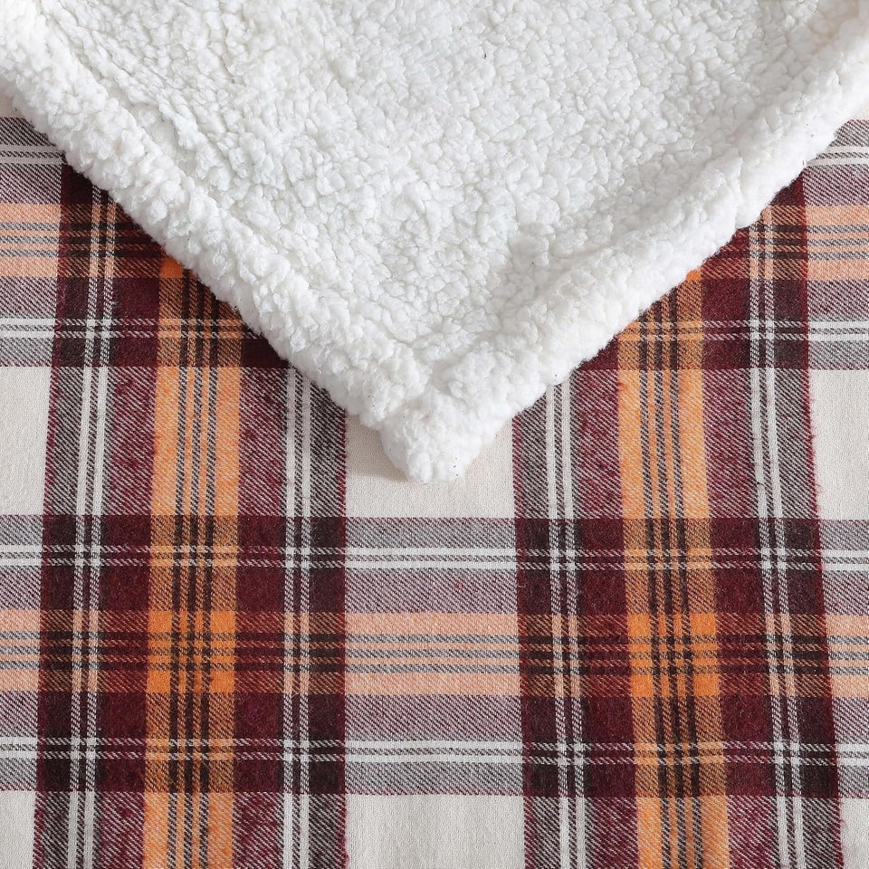 Eddie Bauer - Blanket, Soft Reversible Sherpa & Brushed Fleece Bedding, Perfect for Lounging, Dorm Essentials (Edgewood Plaid Red)